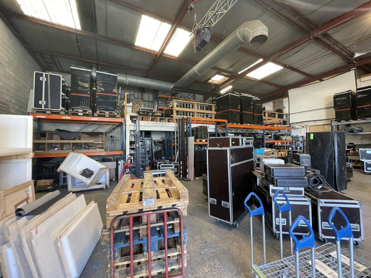 Local d'activité Lagny-sur-Marne 996m² Location local d'activité Lagny-sur-Marne Seine-et-Marne OLACT2421580 1
